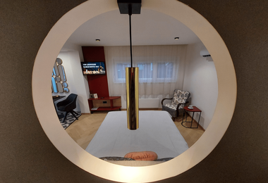 Titi Boutique Residence Room1 -A piros stúdió apartman